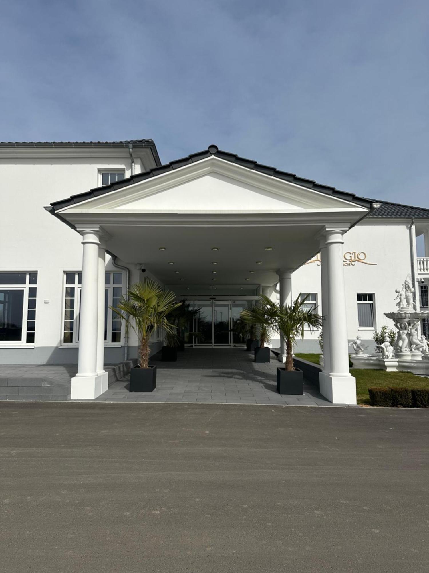 Villaggio Hotel Mackenbach Exterior photo
